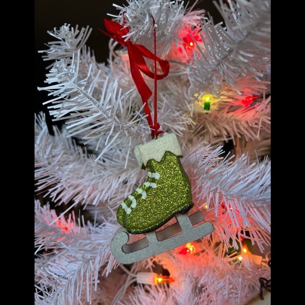 Ice Skates Christmas Tree Ornaments